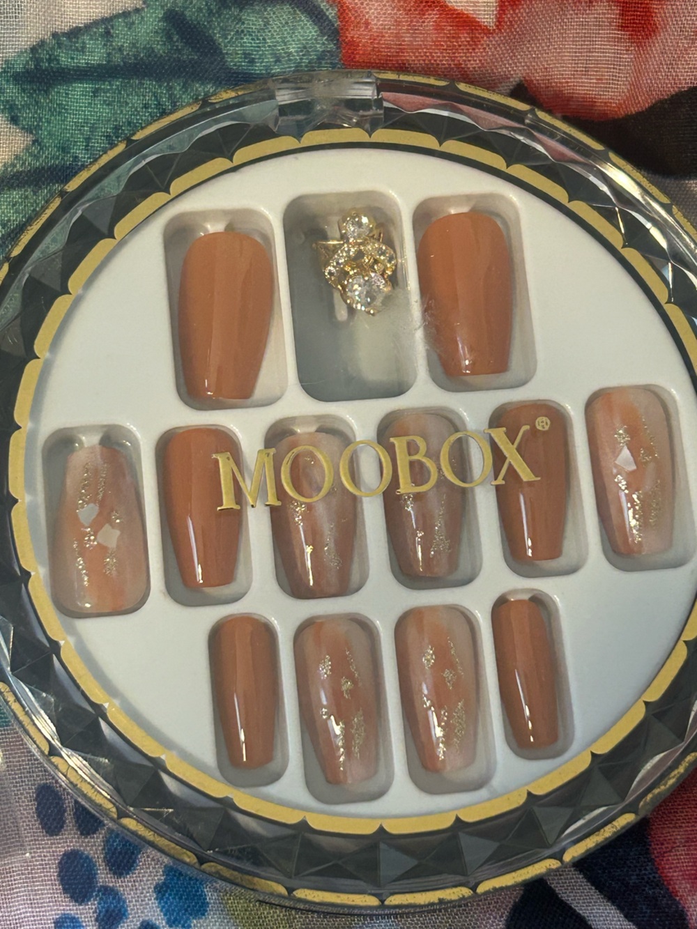 Moobox Press On Nails - Picture 2 of 3